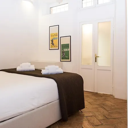 Casa Leutari Rome
