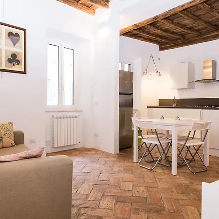 Casa Leutari *